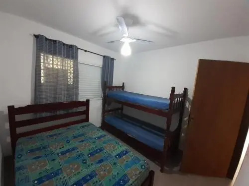 Casa a 80m da Praia das Toninhas
