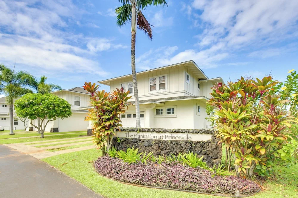 Princeville Condo w/ Mountain & Golf Course Views!