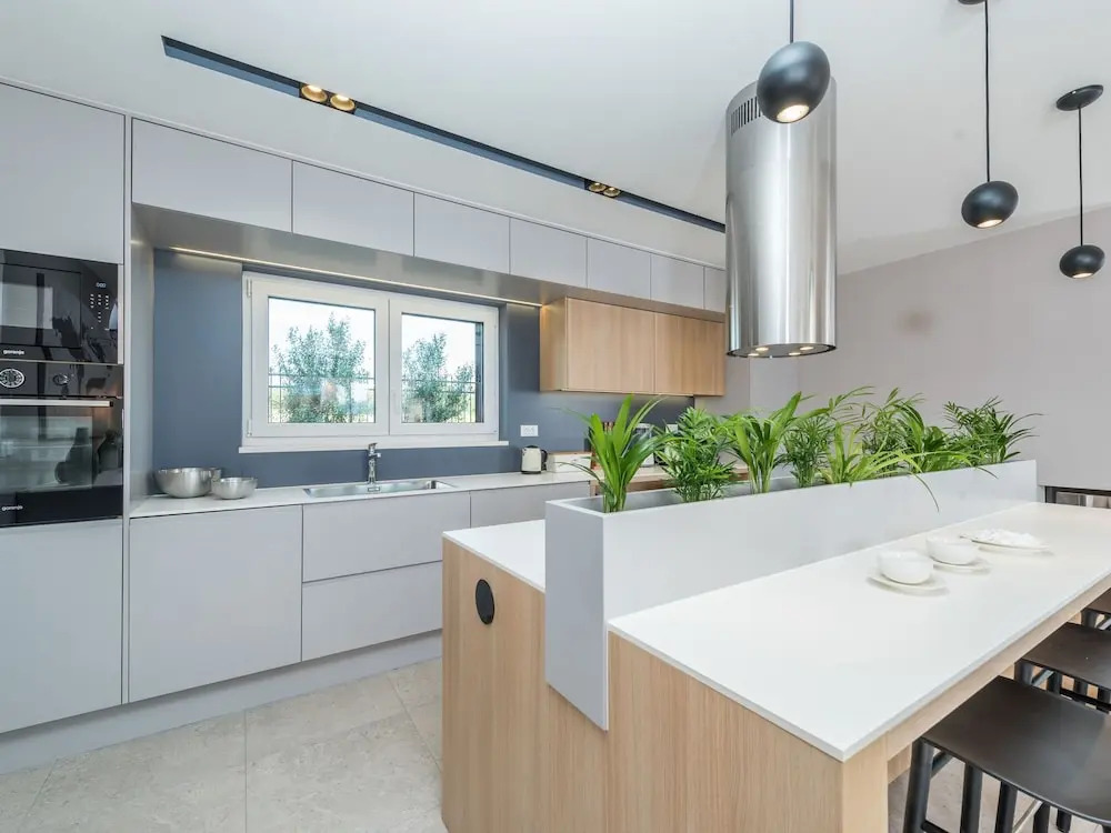Fancy Villa in Gorica With Wellness Centre & Artistic Interiors