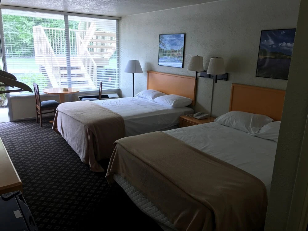 Rodeway Inn