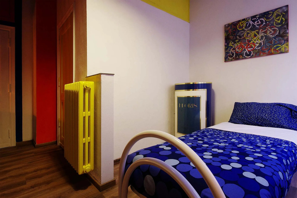 Next Door Guesthouse