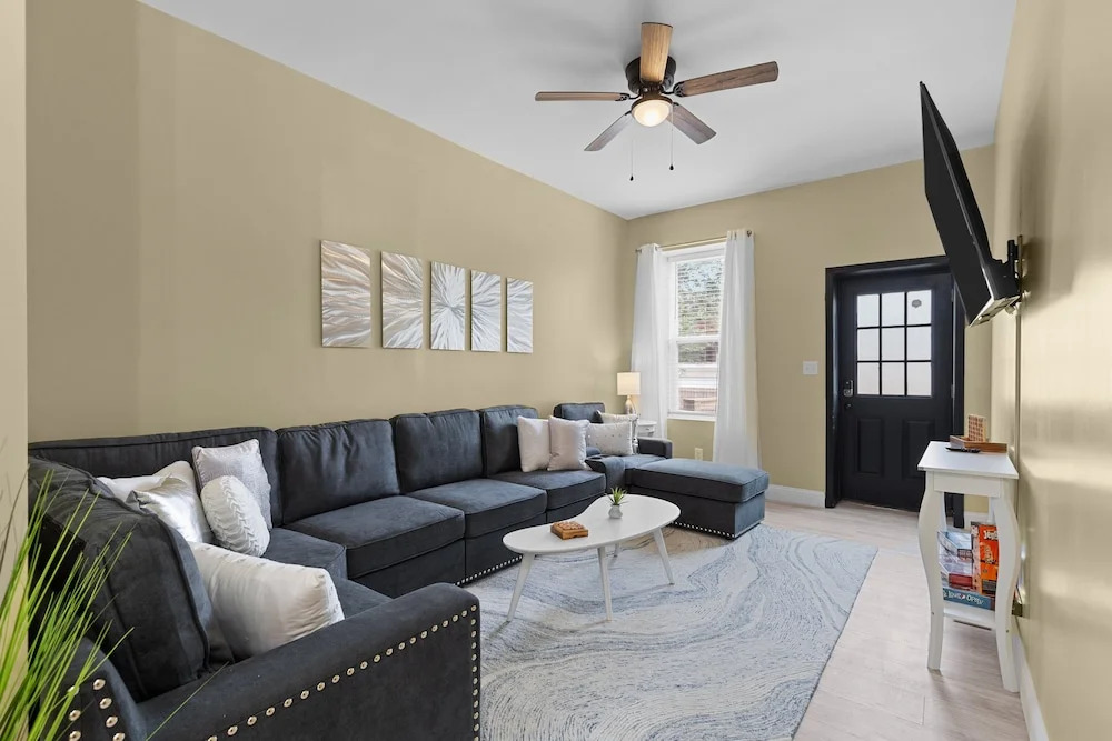 Red Brick Hideaway