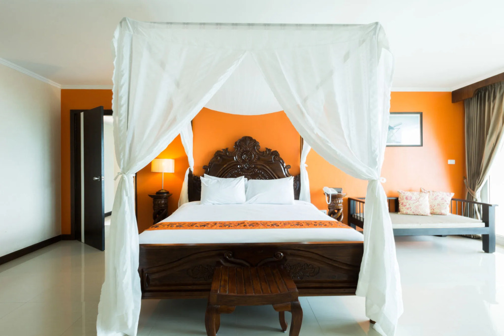 Royal Phala Cliff Beach Resort