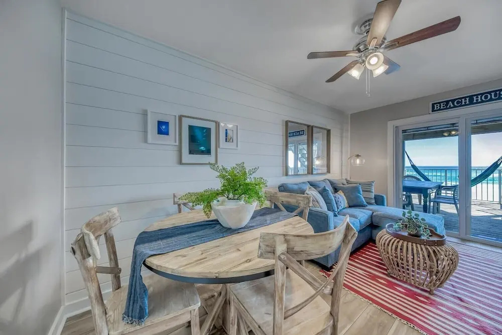 Weekender by Avantstay Gorgeous Beach Front Home w/ Ocean View