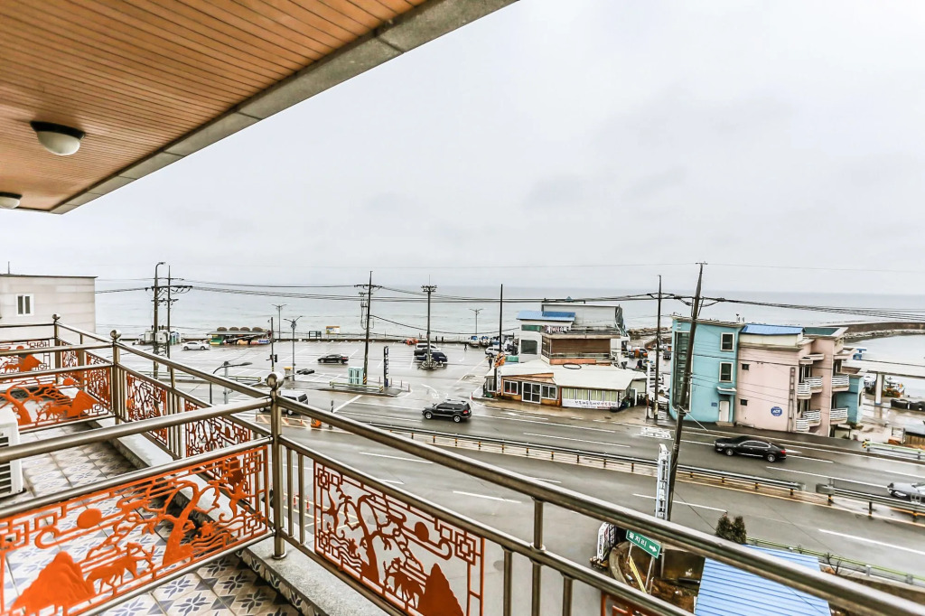 Port View
