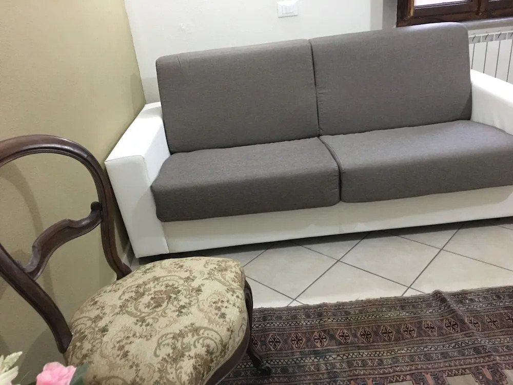 Pisa Suites Apartments