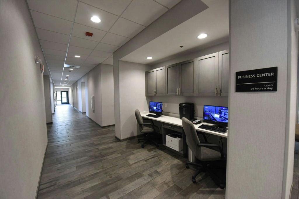 Hampton Inn & Suites Lenoir, NC