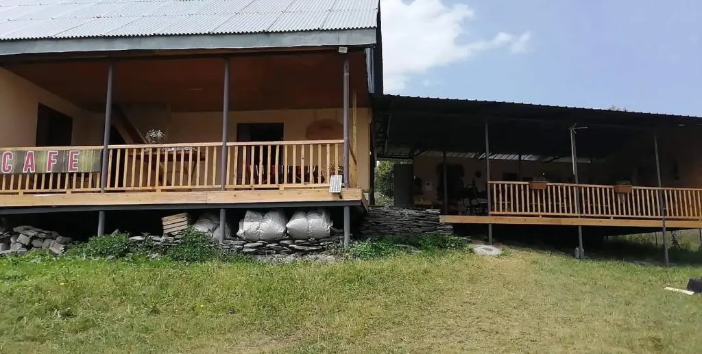 Nadiani Guesthouse