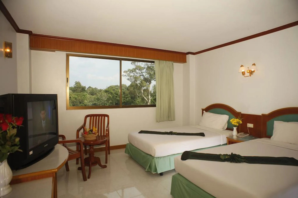Boon Siam Hotel