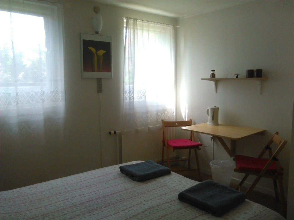 Acacia House