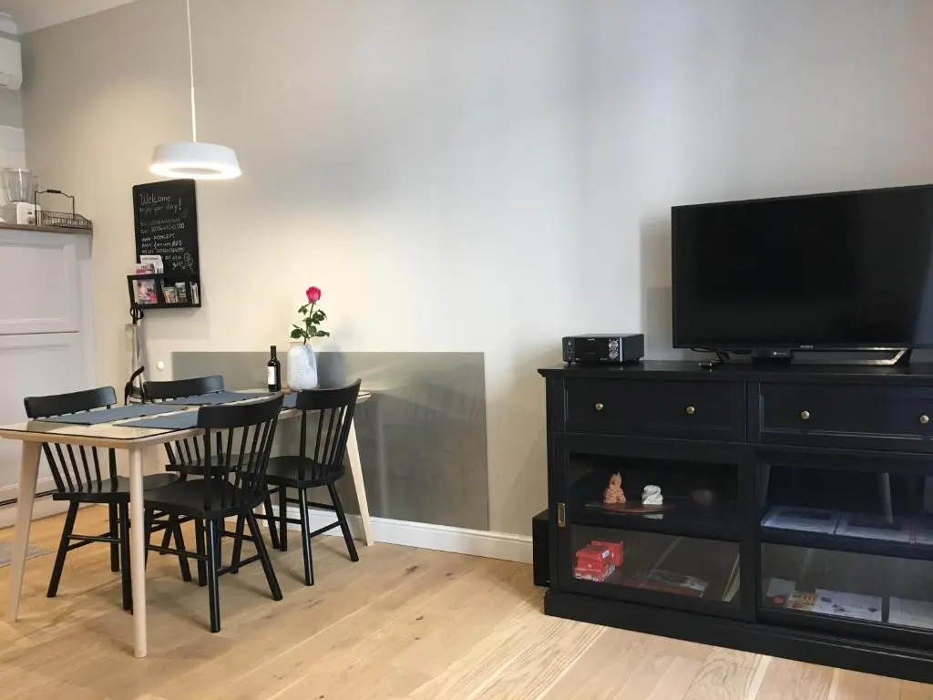 FORUM Apartment I and II