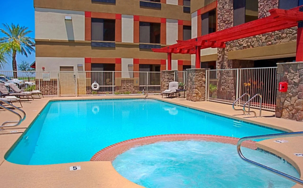 Spark by Hilton Phoenix East Mesa