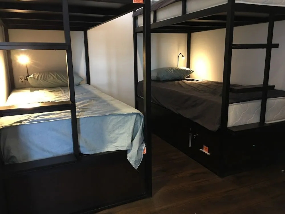 Penthouse Hostel & Spa