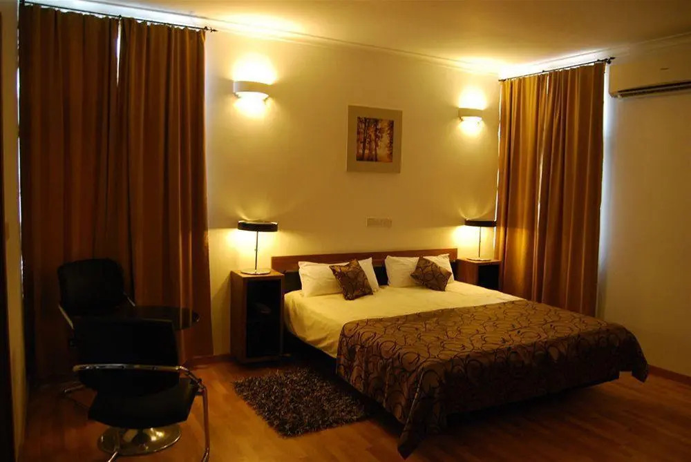 Pearl Court Residence & Hotels