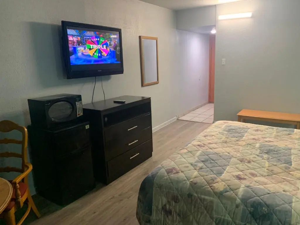 Executive Inn