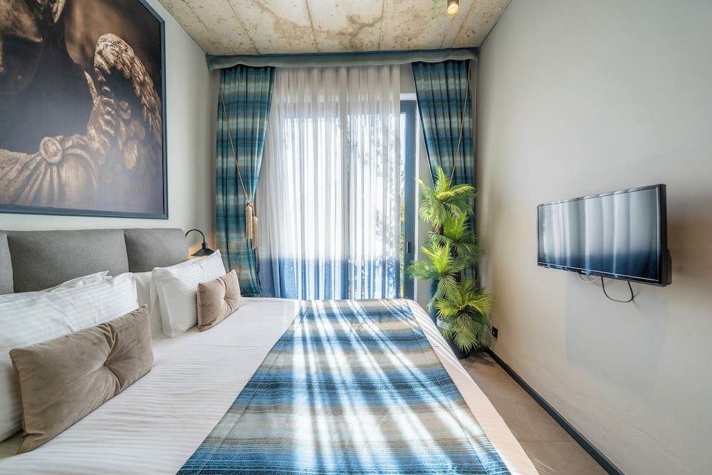 Sandora Boutiuqe Hotel