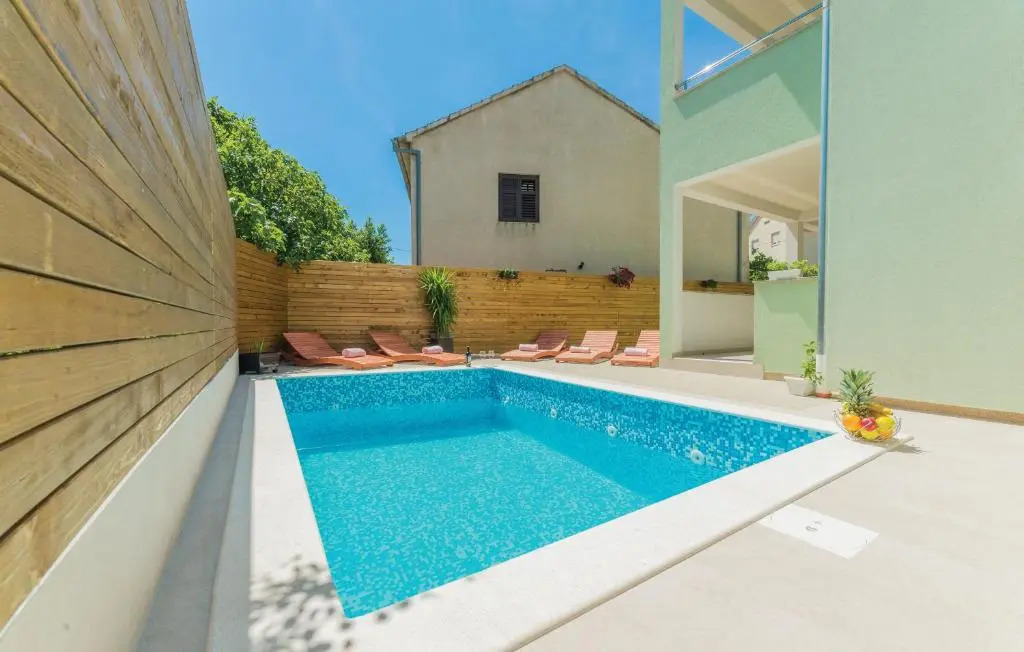 Apartments Joso with Pool