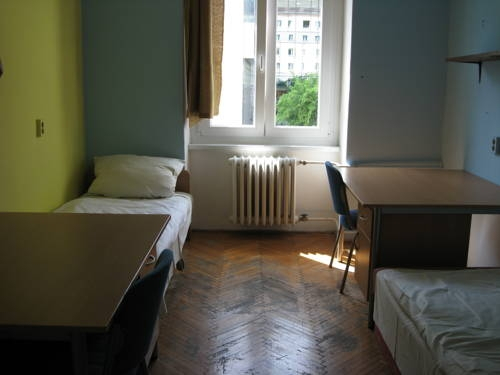 City Hostel Flora