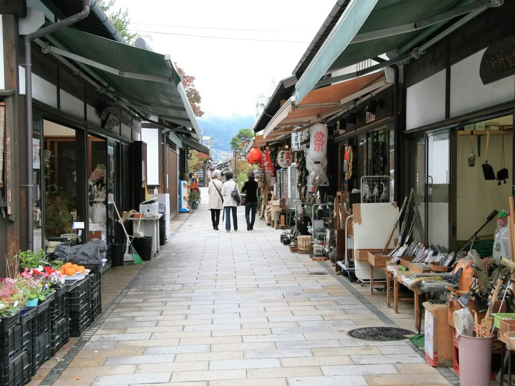 Shirahone Ebisuya