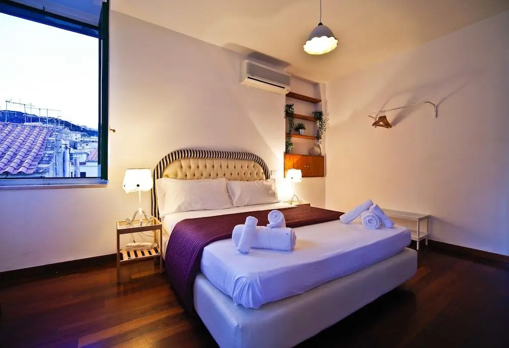 Bed And Travel Apartment Dogana Regia 15