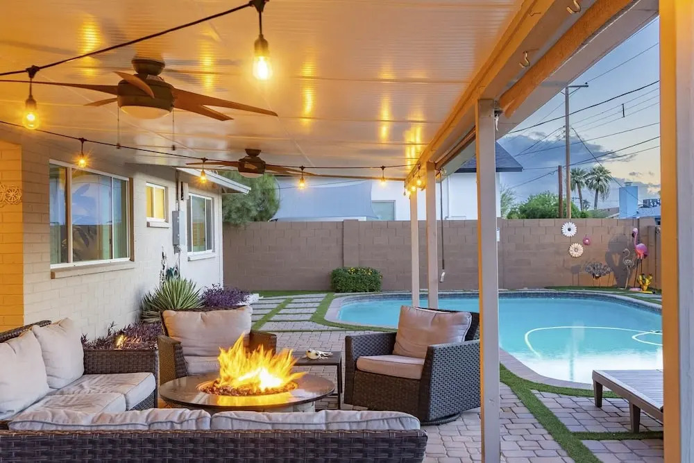 Pristine Escape ~ 2 Miles to Old Town Scottsdale!