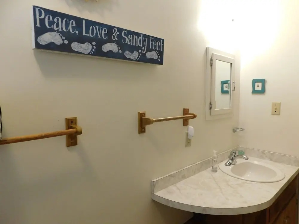 Pine at Ocracoke - 3 Br Home