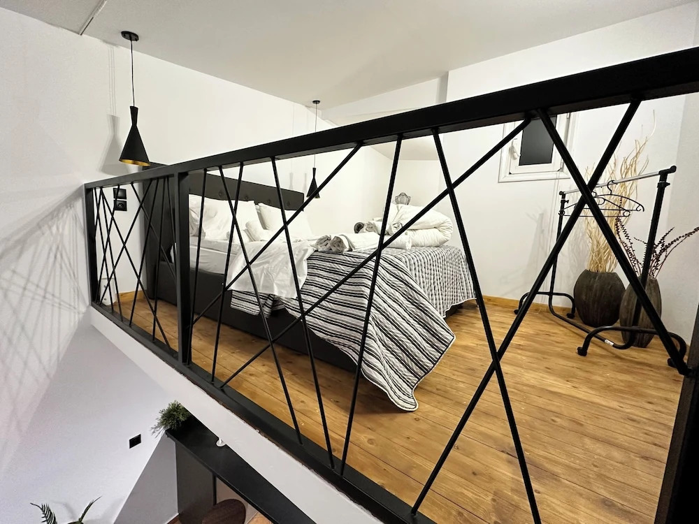 GGK Apartments