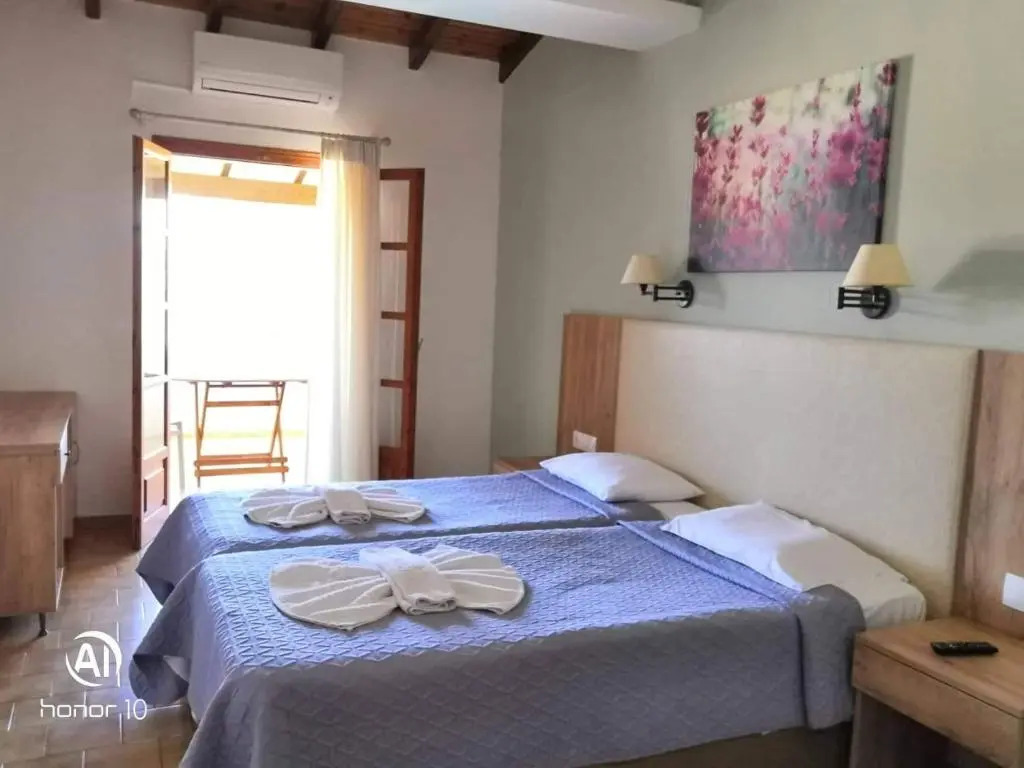Lofos Hotel
