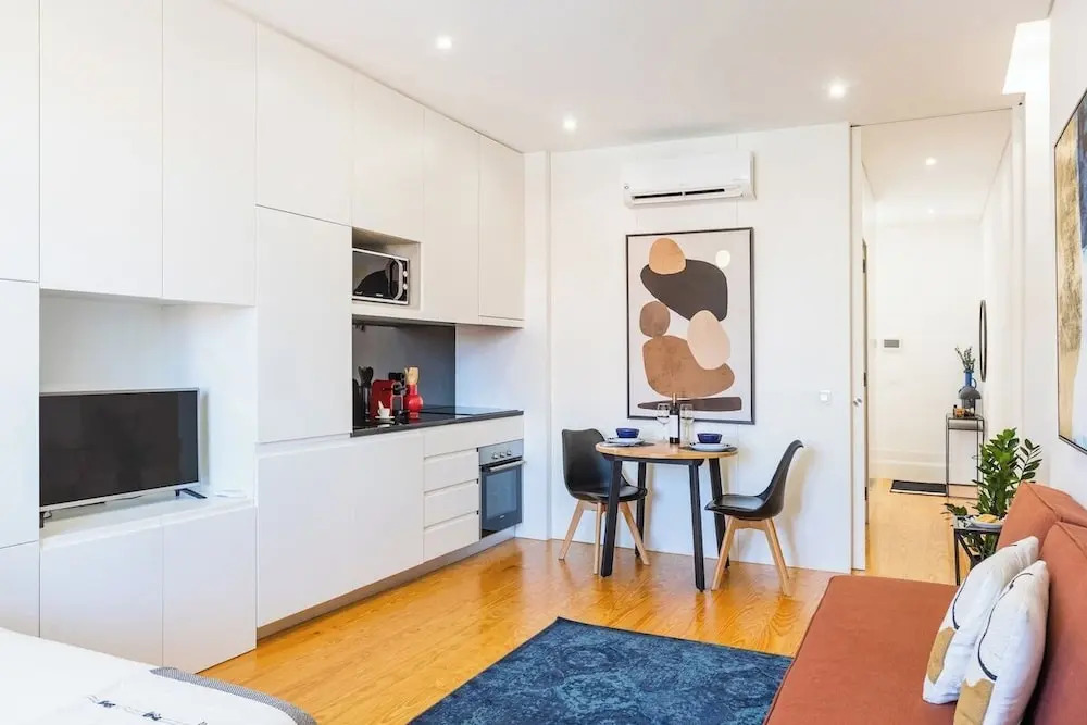 Stylish Studio w/ AC | Central Porto