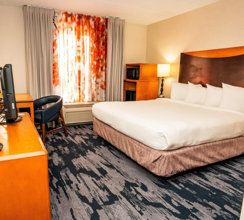 Fairfield by Marriott San Antonio Alamo Plaza Convention Center