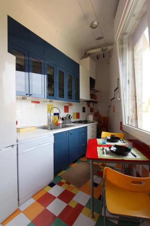 Room In Roma Isole