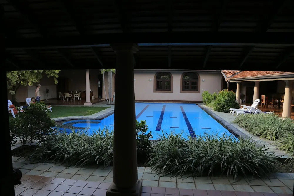 Tropical Villas