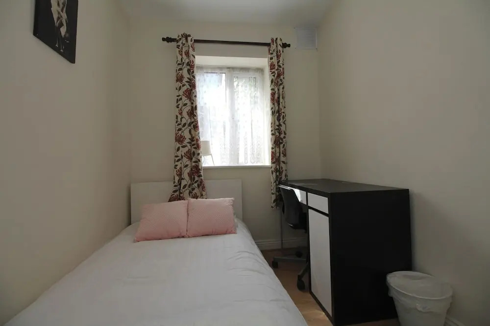 South City Centre Apartment