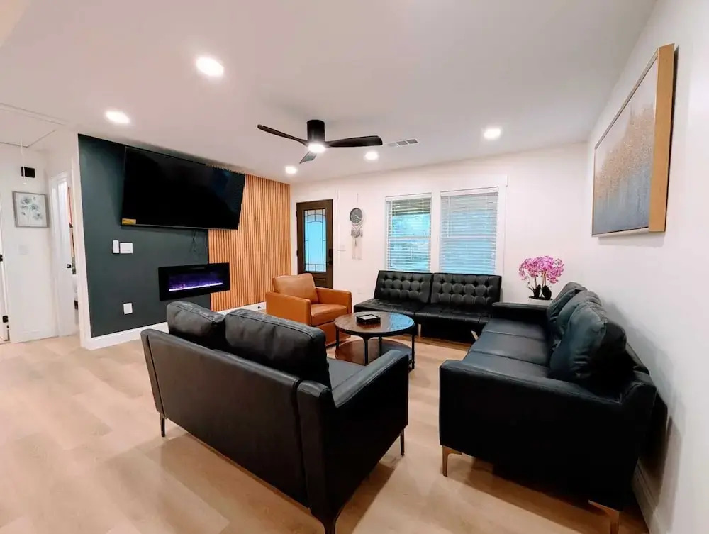 10 Burnett Home