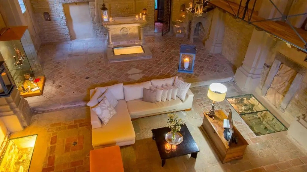 PIEVE DEL BORGO 6&2, Emma Villas