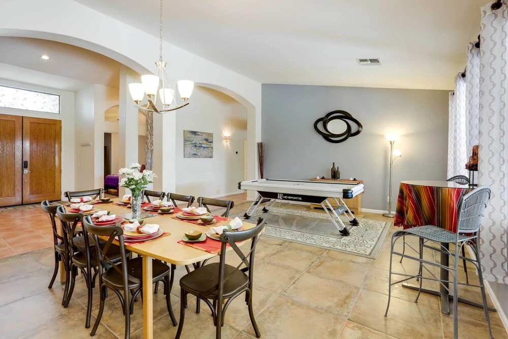 Gorgeous Goodyear Home w/ Pool & Hot Tub!