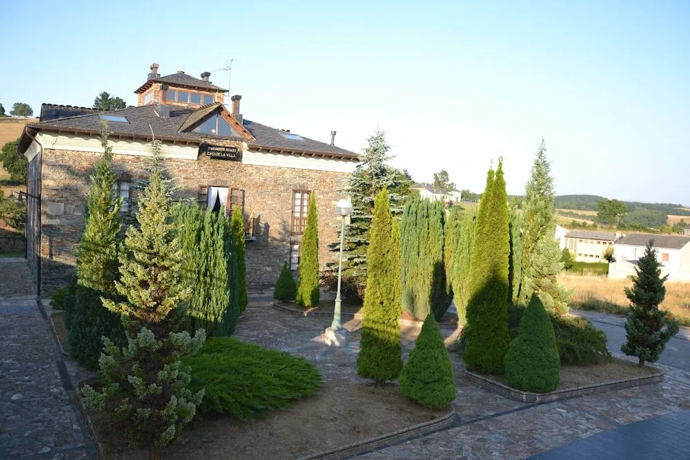 Ahío San Martín, Apartamentos Rurales Casa de la Villa