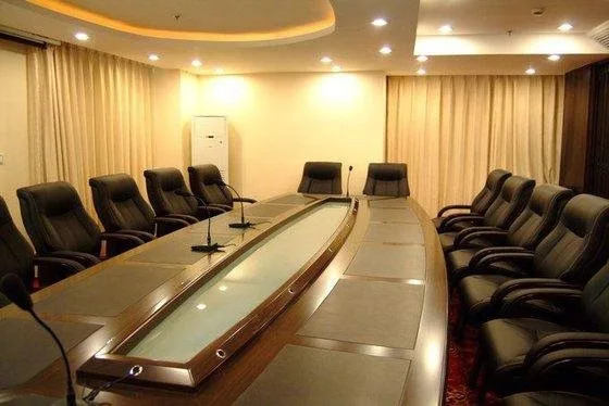 Longjiang Hongfu Hotel