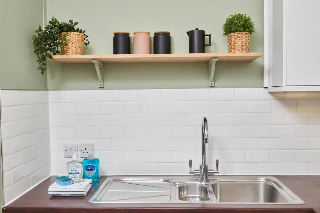 Elegant Apartment in Bath with Garden Sleeps 8 by PureStay
