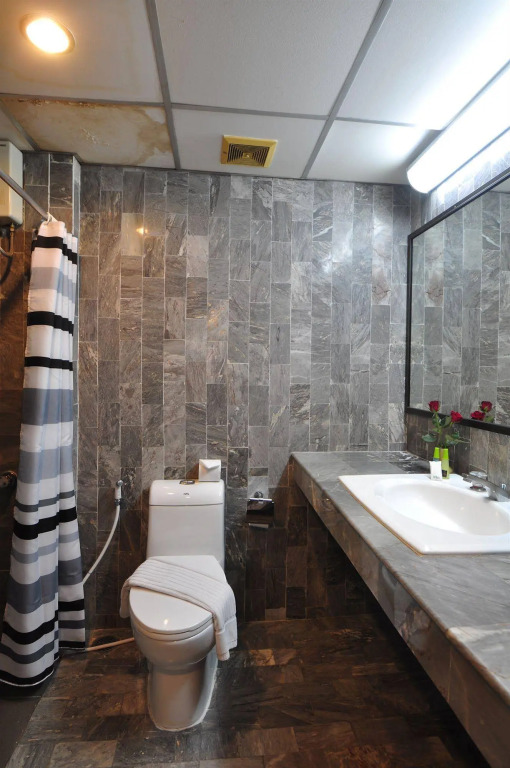 Public House Bangkok, a Member of Design Hotels