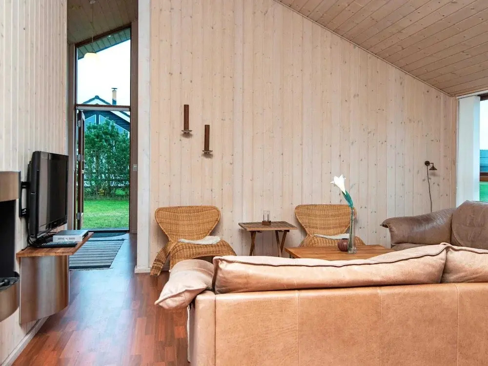 6 person holiday home in Tarm