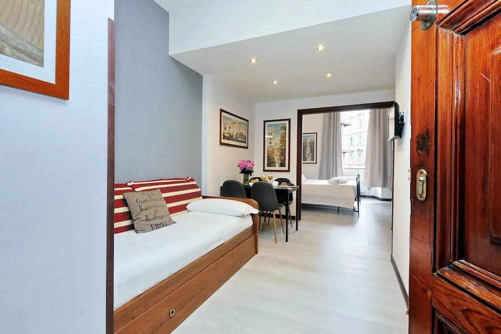 Cavour Square Apartment
