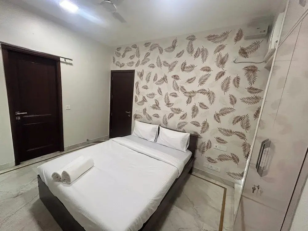 Metrolink Apartment & Suites-Green Park