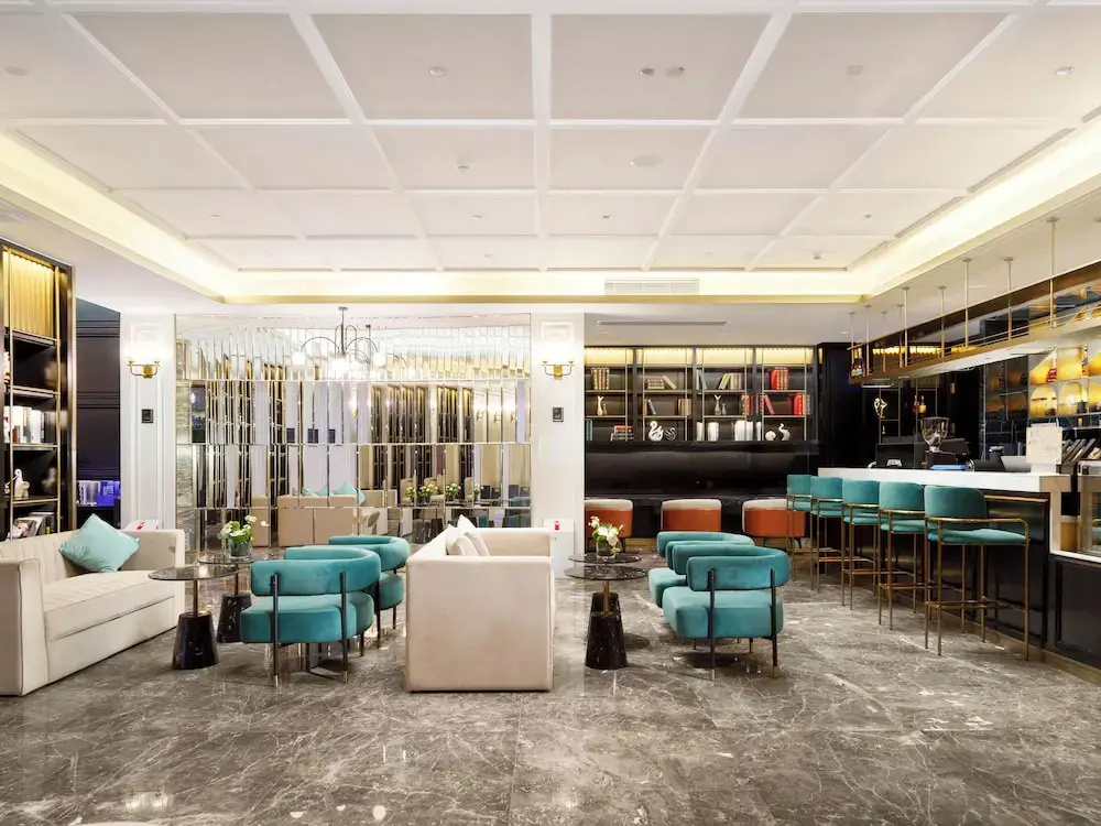 Pazhou XANA Deluxe International Hotel Pazhou Convention and Exhibition Center Nanzhou Metro Station Branch