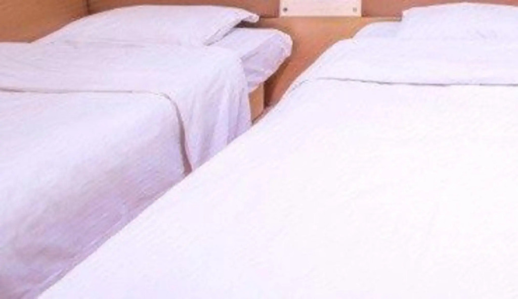 Super 8 Hotel (Baoding Xiong'an New District Rongcheng Center)