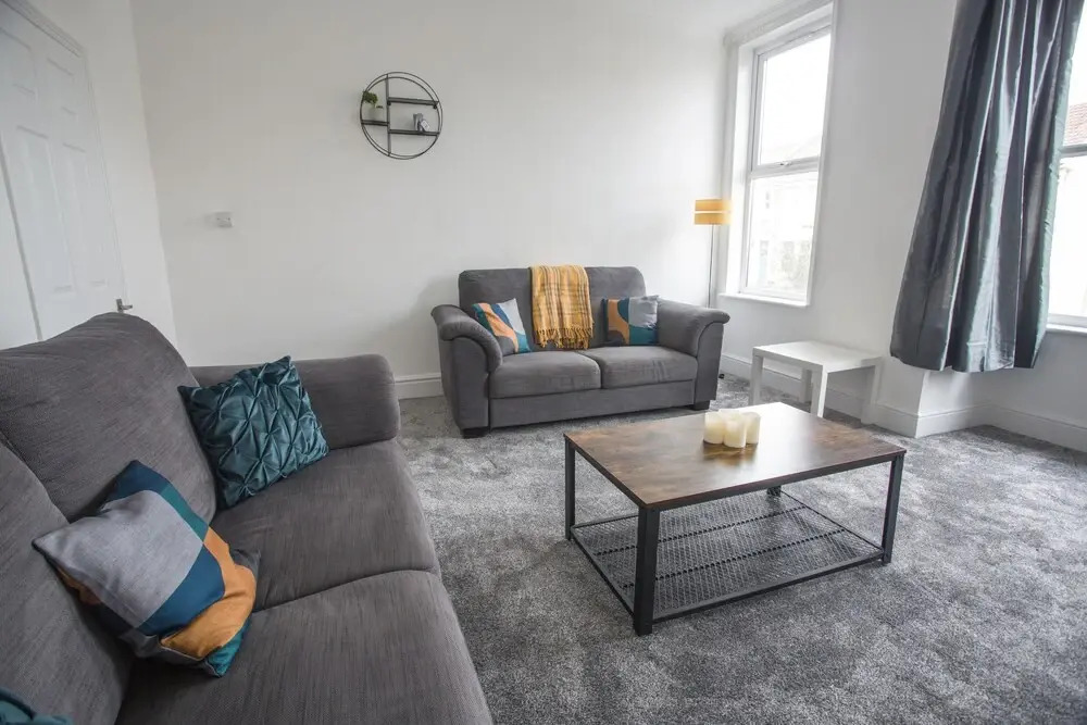 Short Stay Bristol - Ralph Apartment