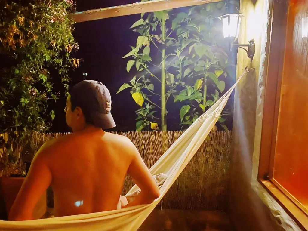 The Naked House - Hotel Nudista