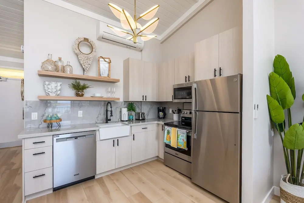 Napili Shores A202 Of Studio 1 Bedroom Condo by RedAwning