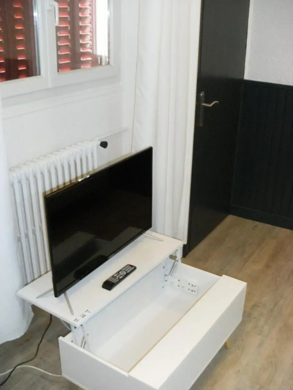 studio vic 2.0