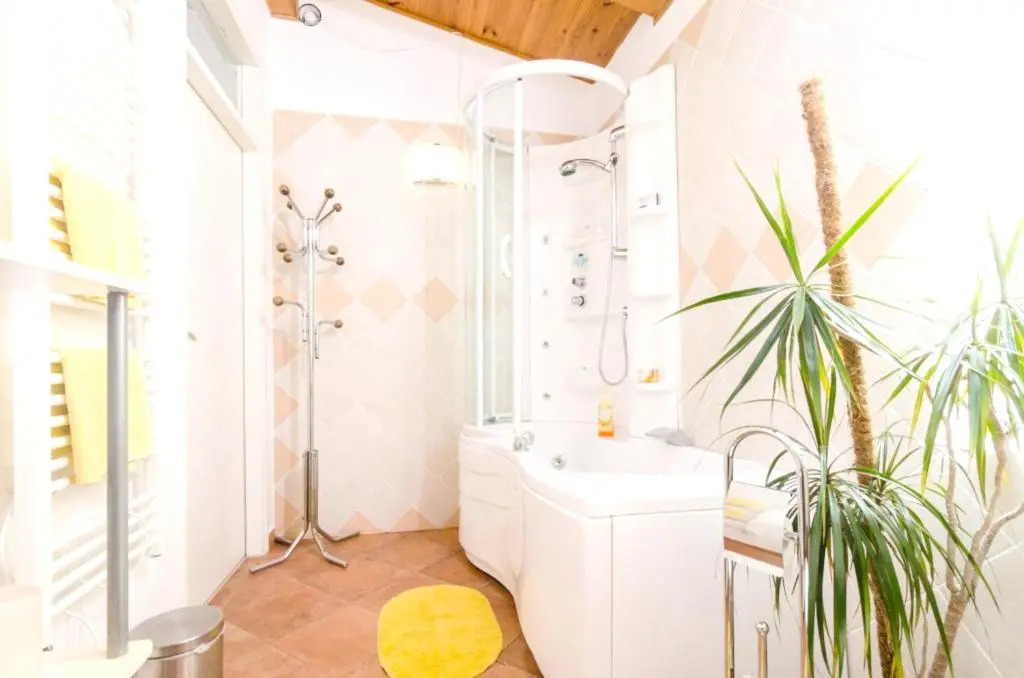 Villa With 4 Bedrooms in Mlini, With Wonderful sea View, Private Pool,